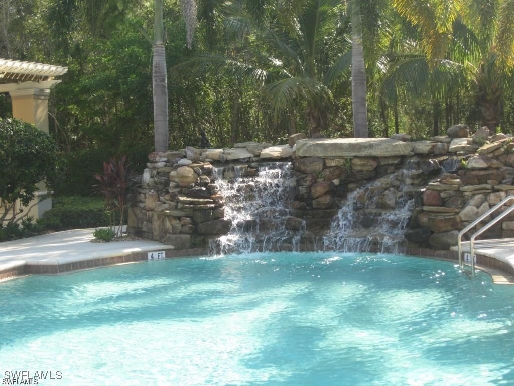 8561 Evernia Court - Photo 12