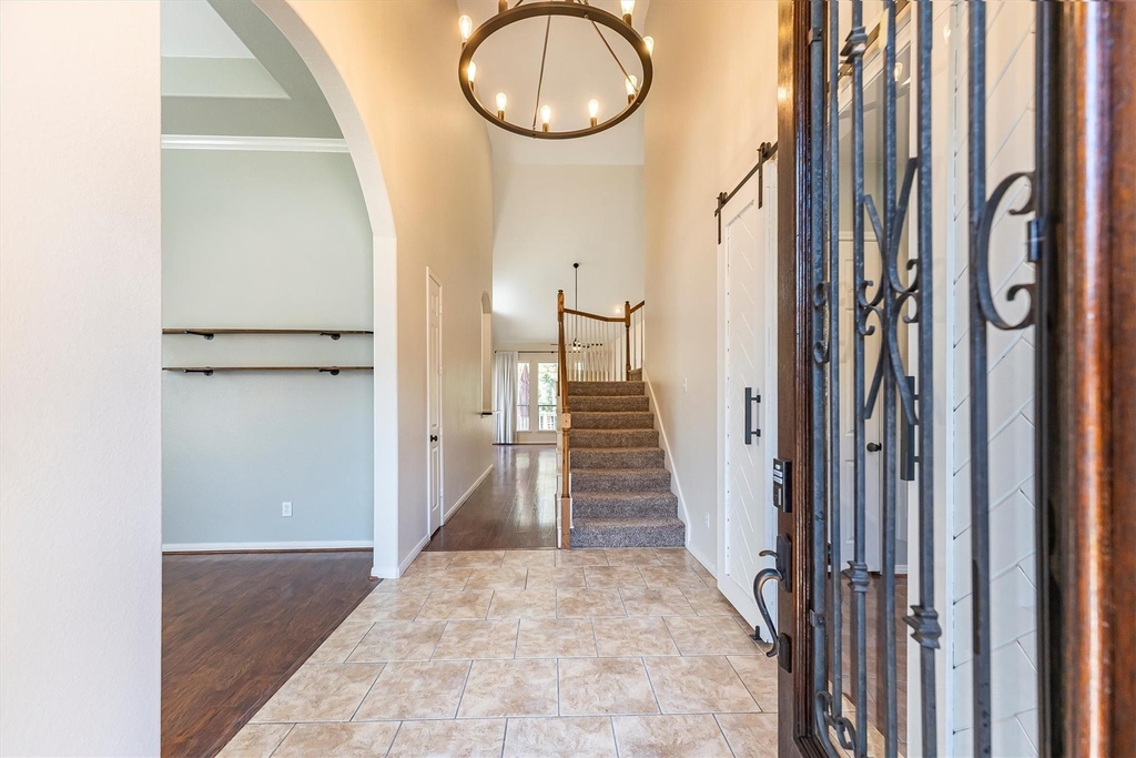 3517 Oak Landing - Photo 2