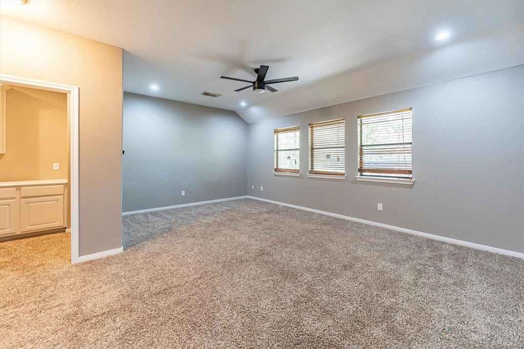 3517 Oak Landing - Photo 18