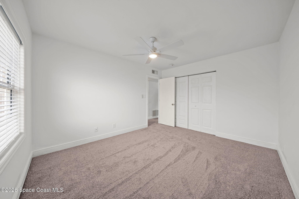 913 S Colonial Court - Photo 8