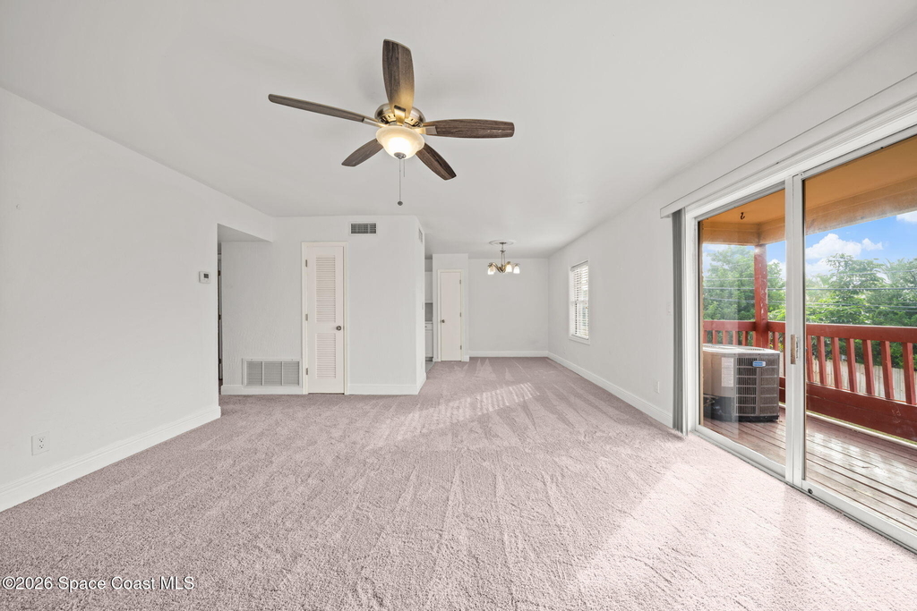 913 S Colonial Court - Photo 9