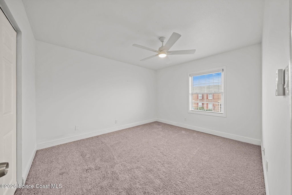 913 S Colonial Court - Photo 14