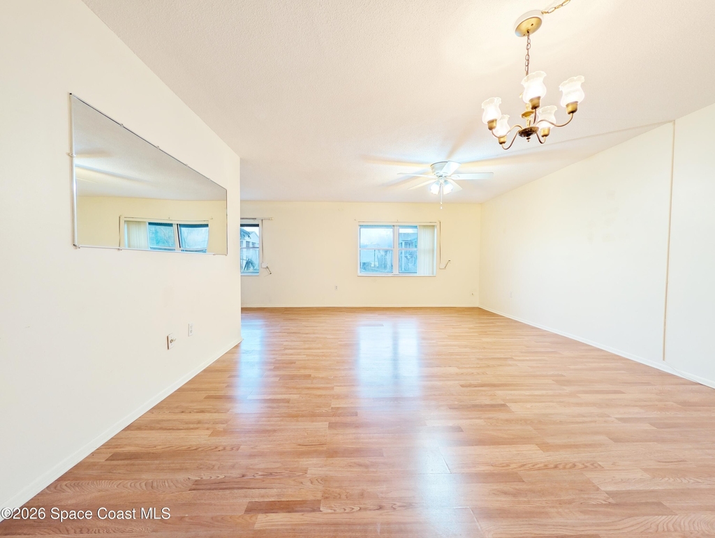 190 E Olmstead Drive - Photo 7