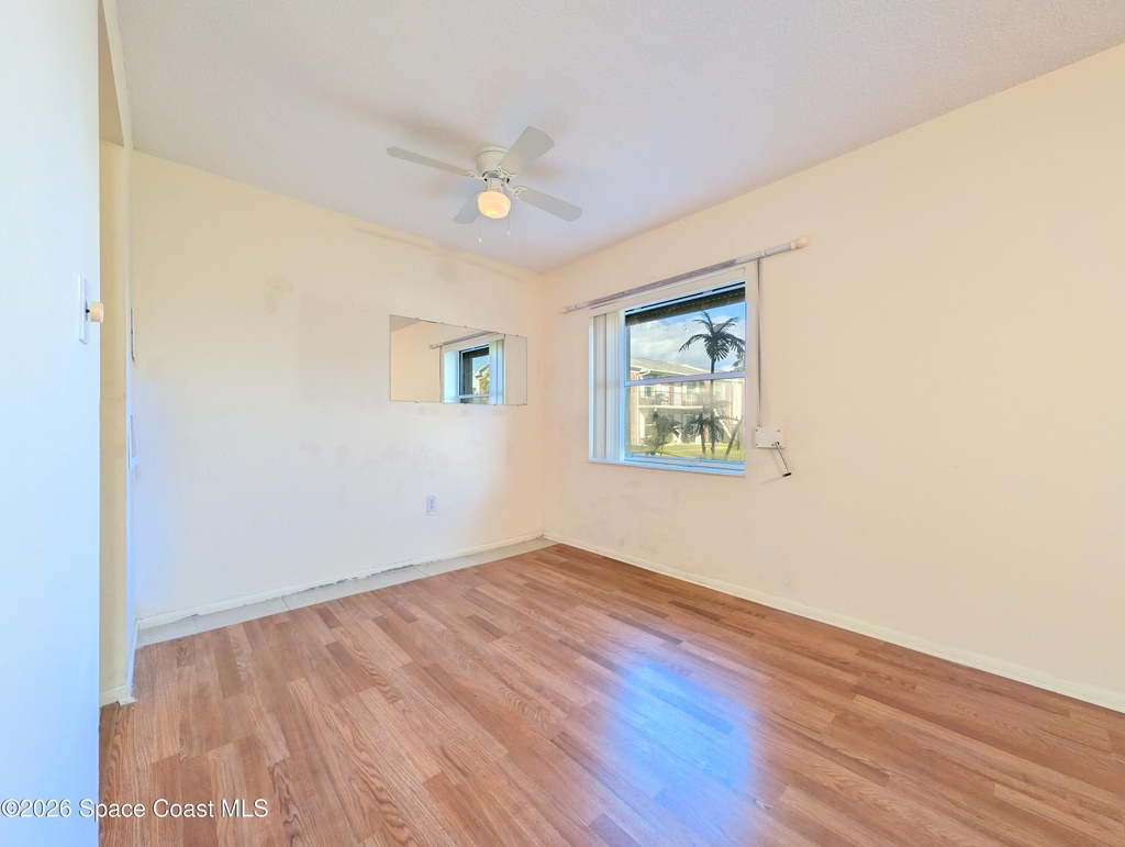 190 E Olmstead Drive - Photo 5