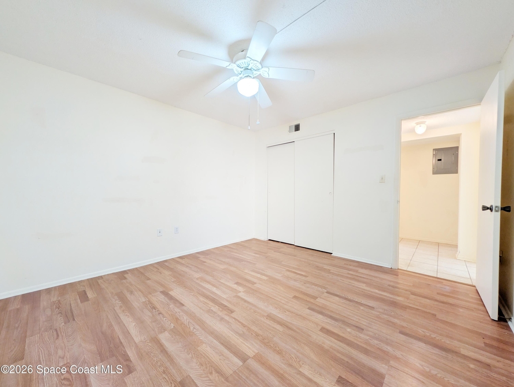 190 E Olmstead Drive - Photo 12