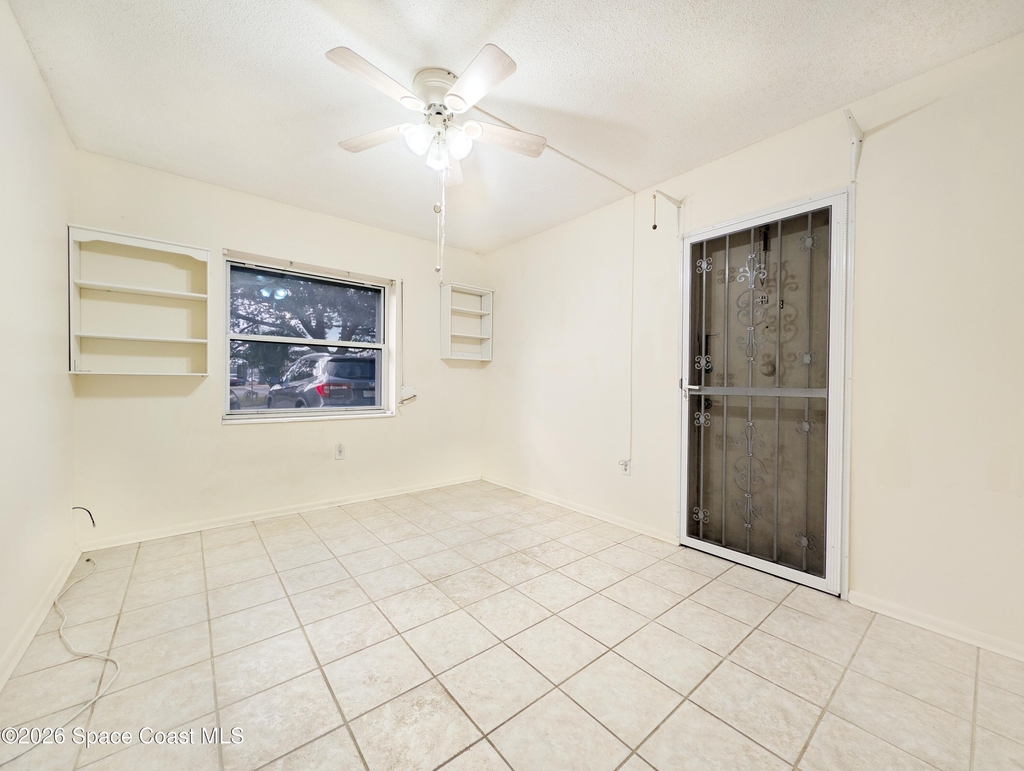 190 E Olmstead Drive - Photo 17