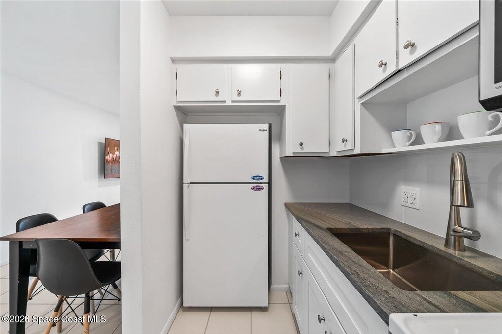 419 Ocean Avenue - Photo 8