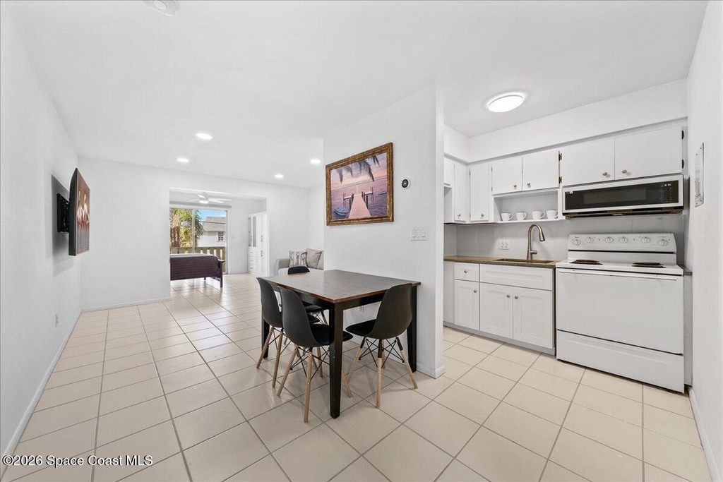 419 Ocean Avenue - Photo 6