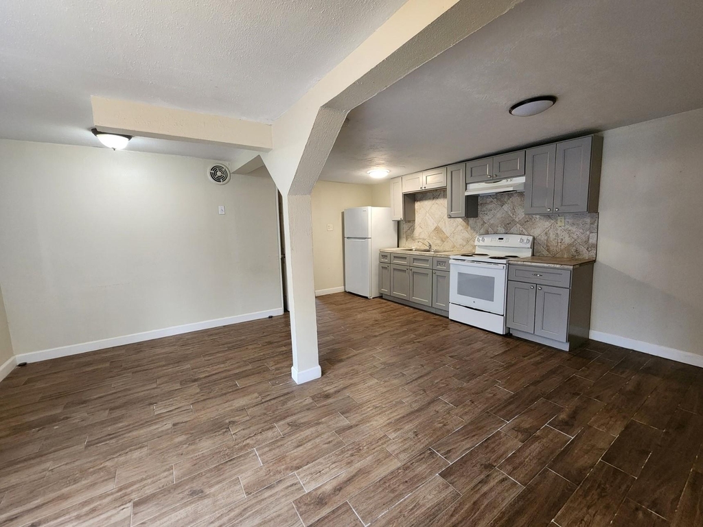 4203 Polk Street - Photo 5