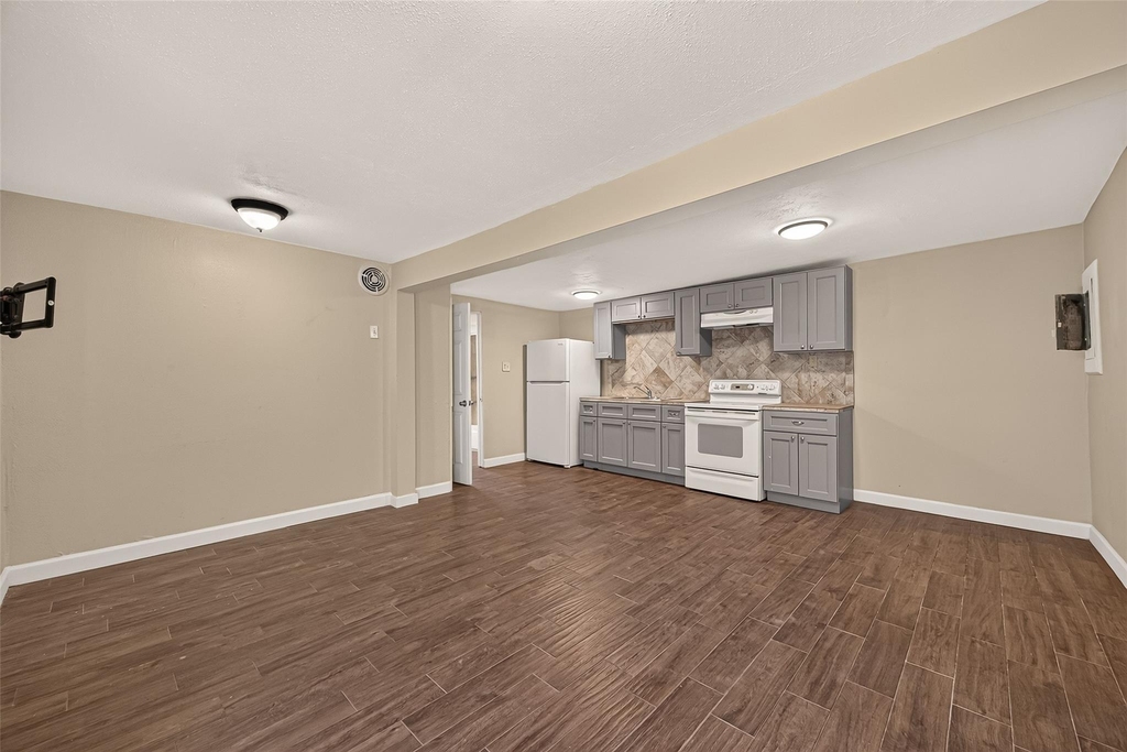 4203 Polk Street - Photo 3