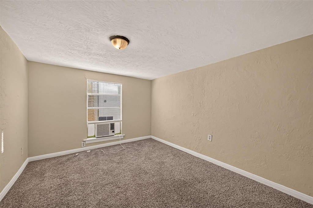 4203 Polk Street - Photo 16
