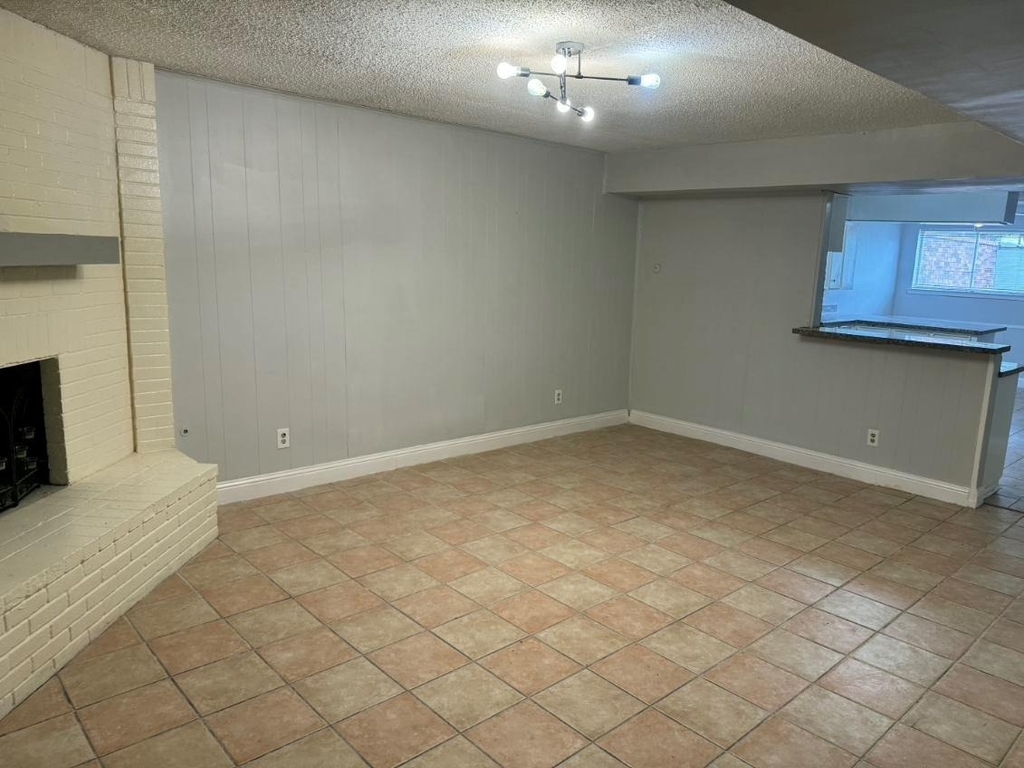 9507 Braeburn Glen Boulevard - Photo 11