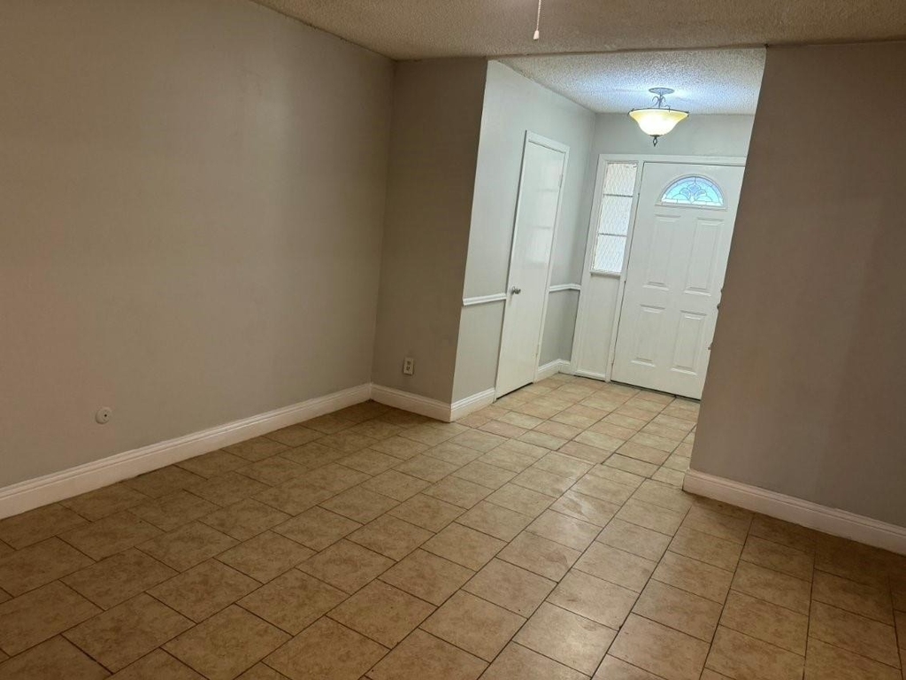 9507 Braeburn Glen Boulevard - Photo 9