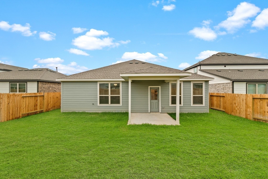 23018 Forebear Drive - Photo 23