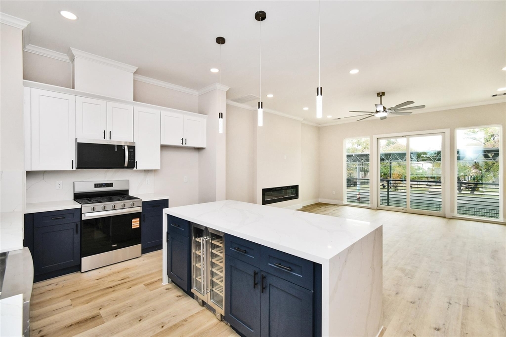 3231 Tuam Street - Photo 7
