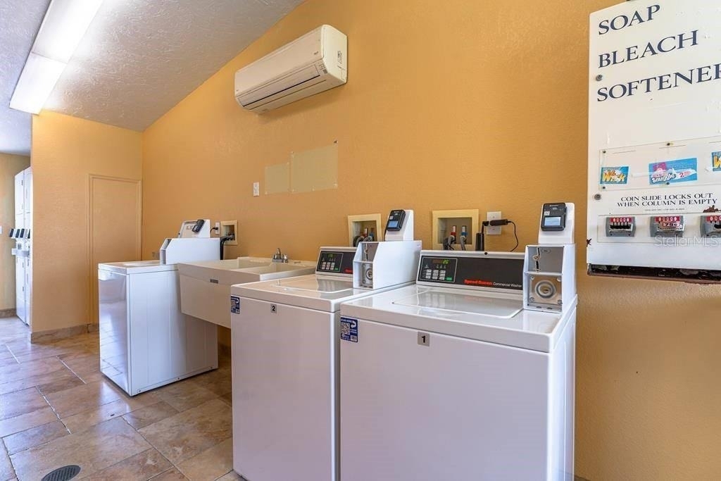 6006 Midnight Pass Road - Photo 12