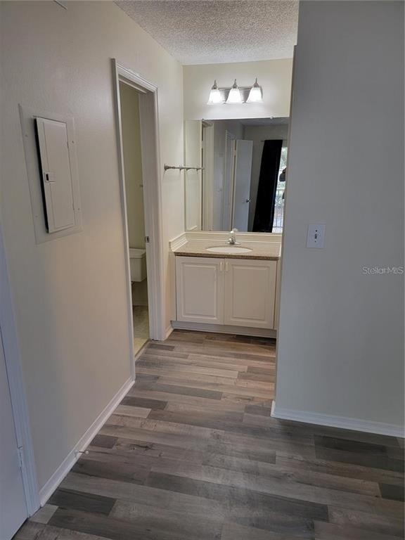 4211 Chatham Oak Court - Photo 10