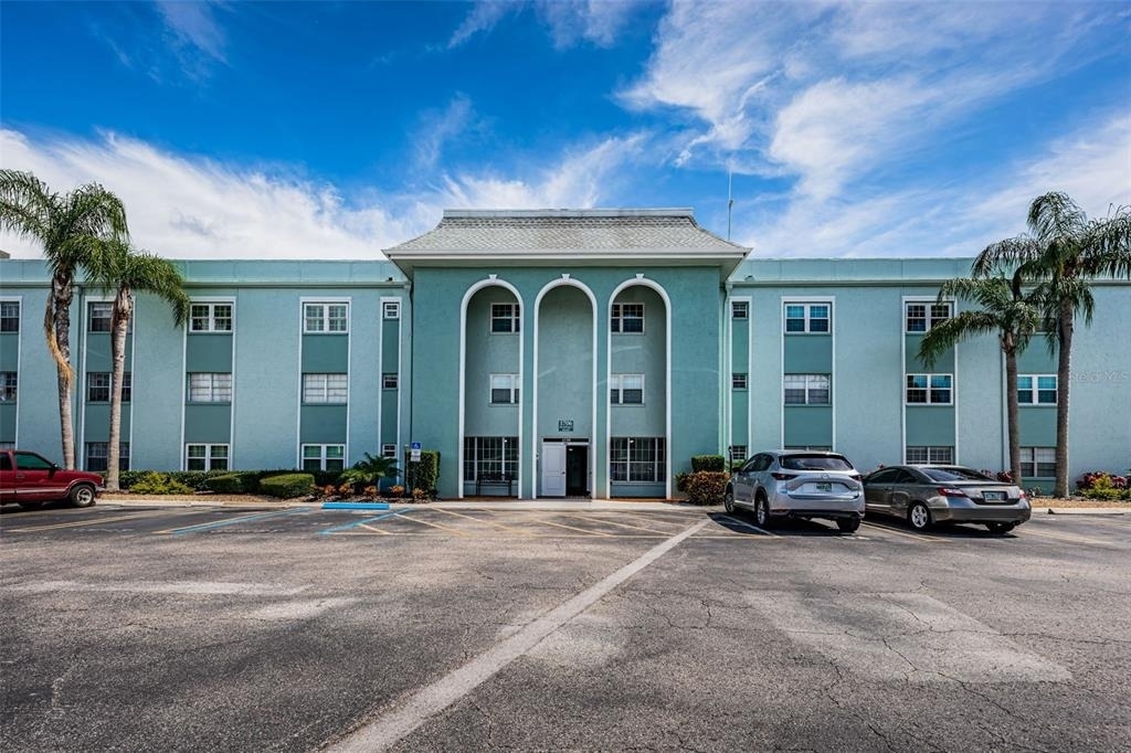 1706 Belleair Forest Drive - Photo 33