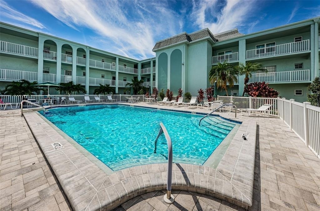 1706 Belleair Forest Drive - Photo 23