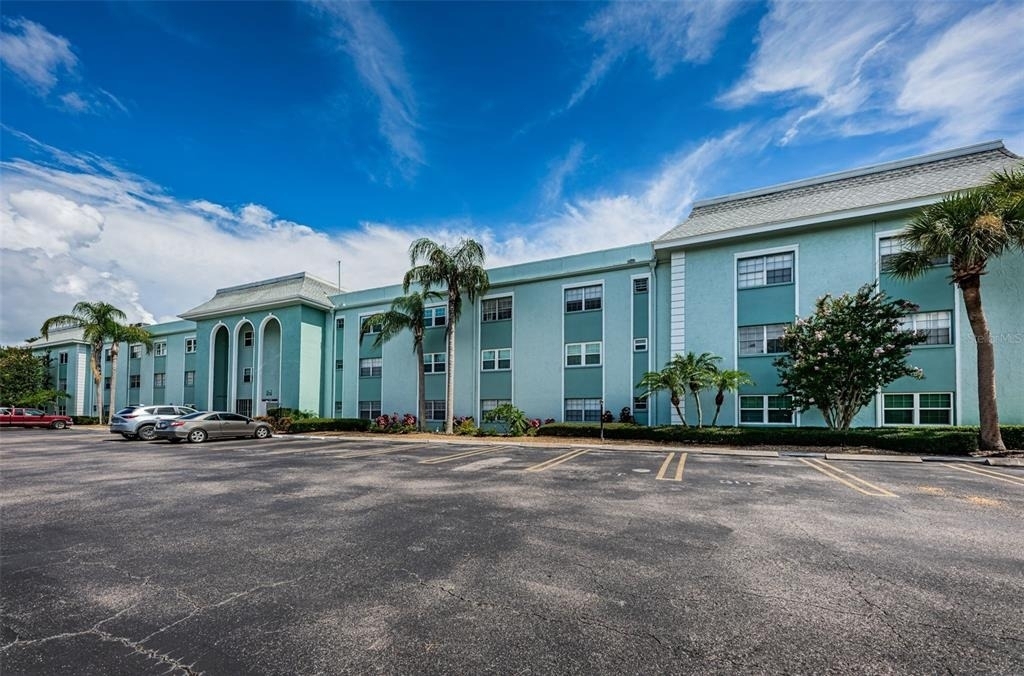 1706 Belleair Forest Drive - Photo 31