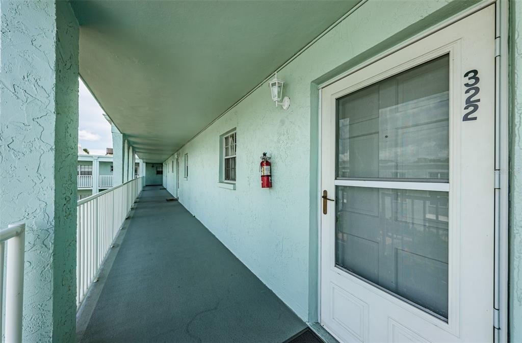 1706 Belleair Forest Drive - Photo 35