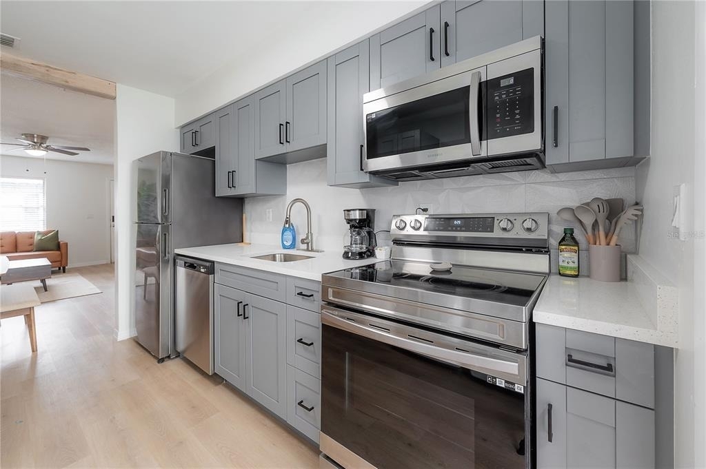 6908 S Macdill Avenue - Photo 10