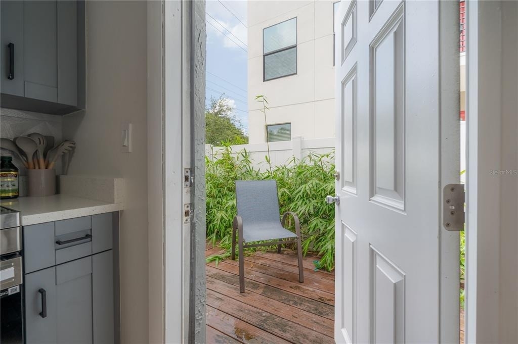 6908 S Macdill Avenue - Photo 27