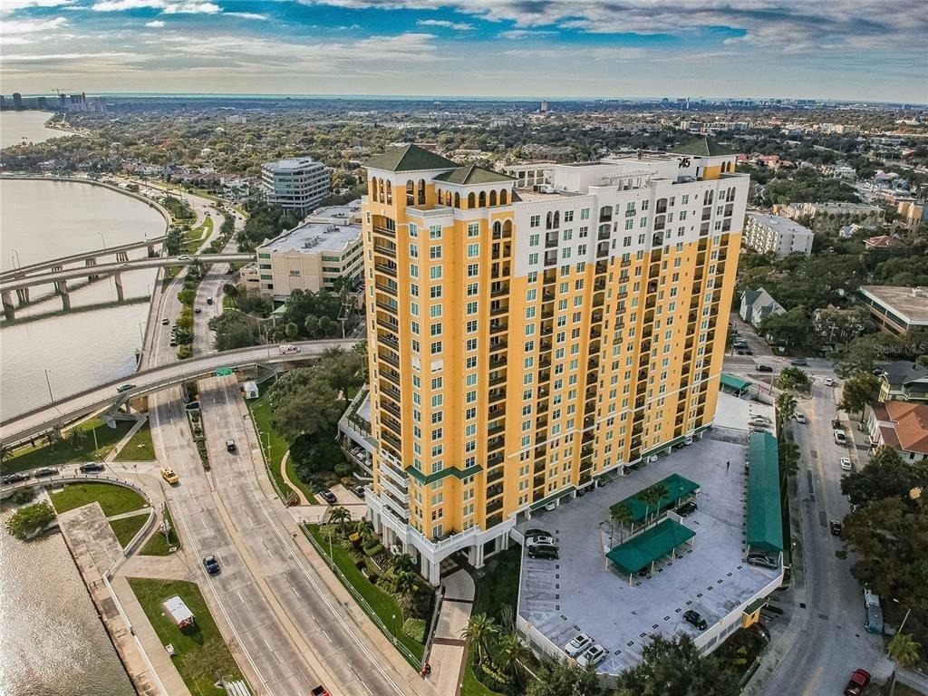 345 Bayshore Boulevard - Photo 1