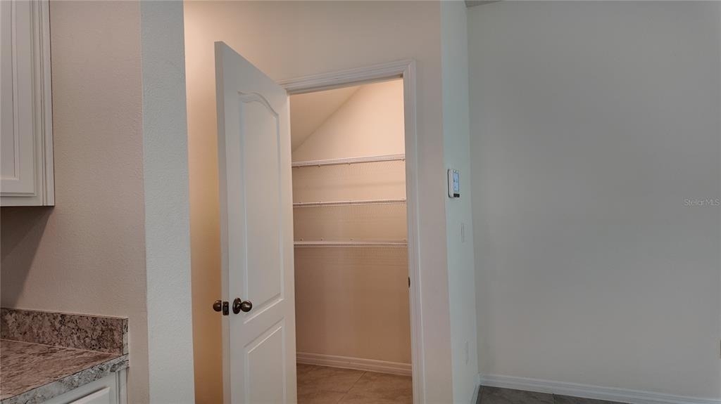 1241 Yellow Finch Drive - Photo 7