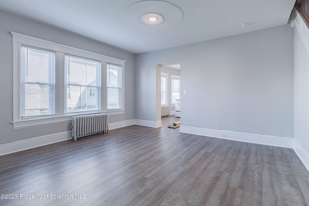 802 Quincy Avenue - Photo 10