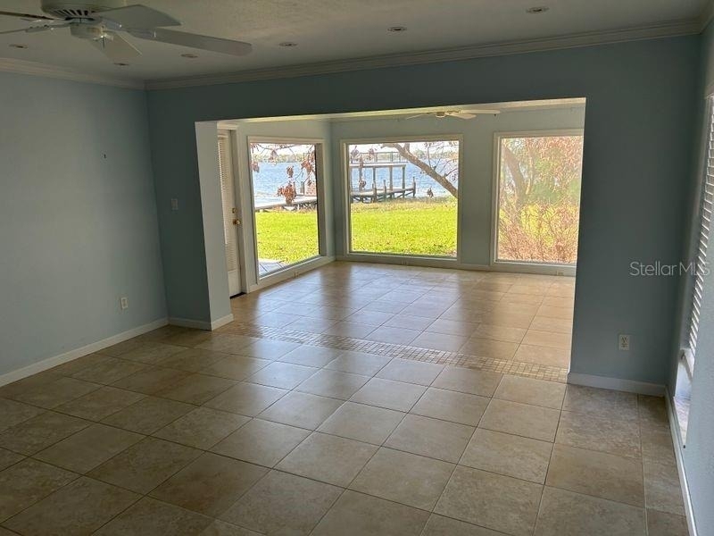2844 Midsummer Drive - Photo 5