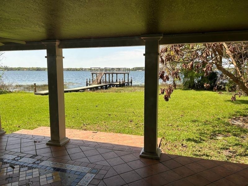 2844 Midsummer Drive - Photo 6