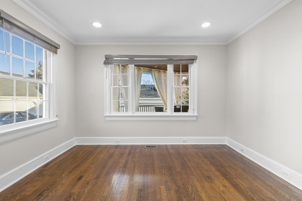 447 Reef Road - Photo 6