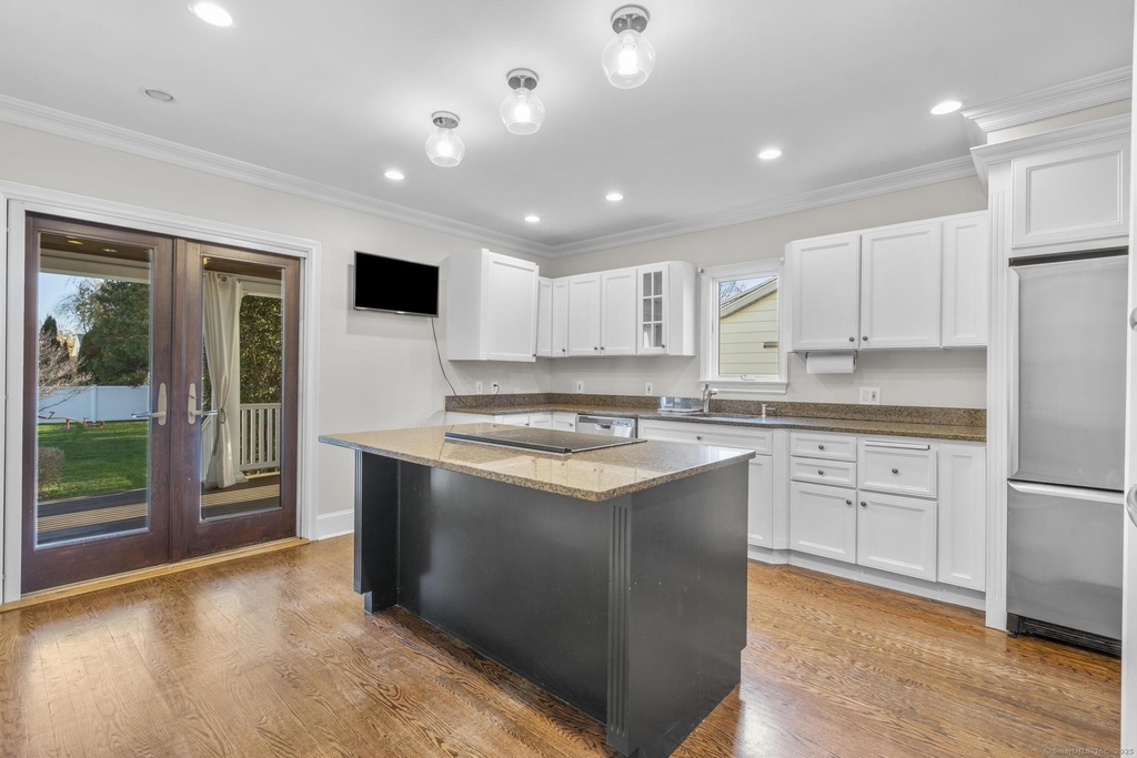 447 Reef Road - Photo 10