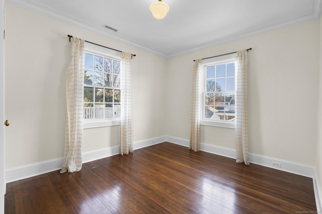 447 Reef Road - Photo 17