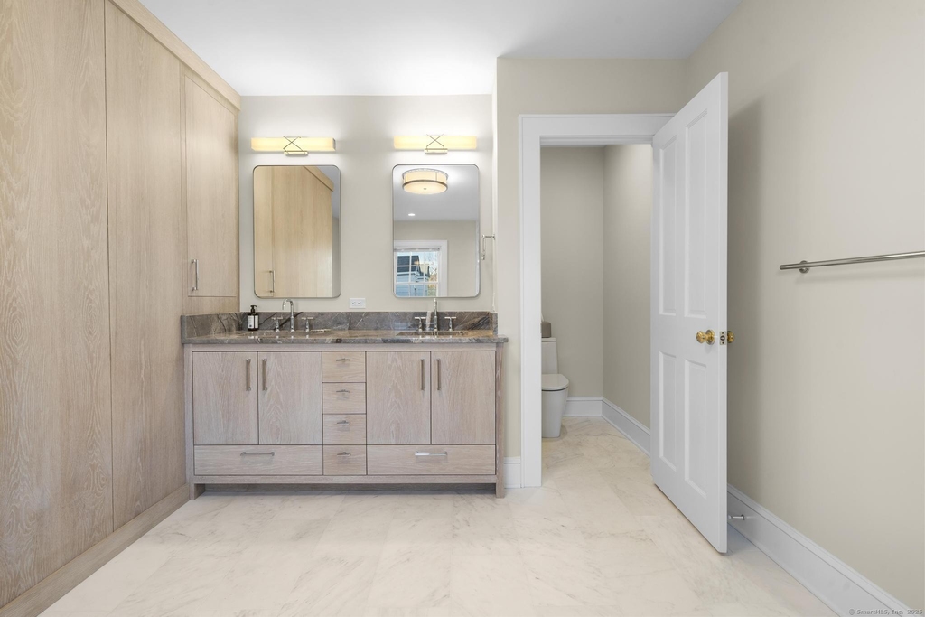 447 Reef Road - Photo 16