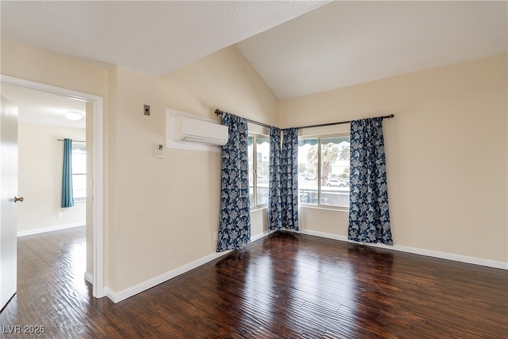 450 Elm Drive - Photo 11