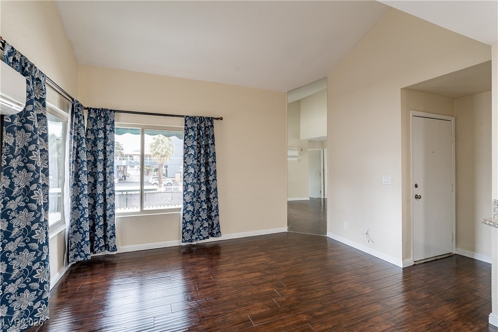 450 Elm Drive - Photo 10