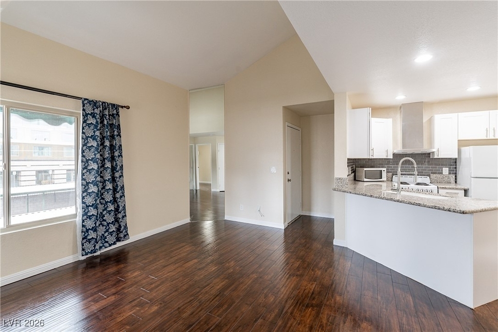 450 Elm Drive - Photo 1