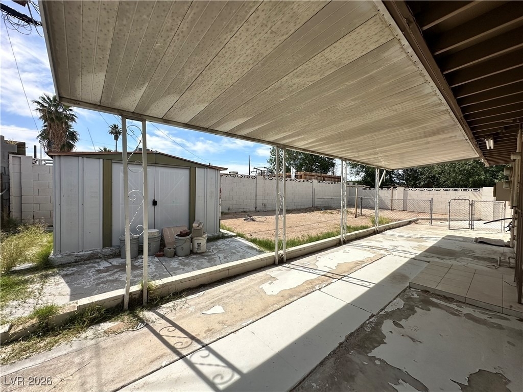 2300 Pardee Place - Photo 4