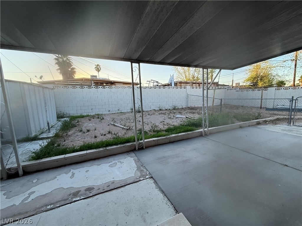 2300 Pardee Place - Photo 17