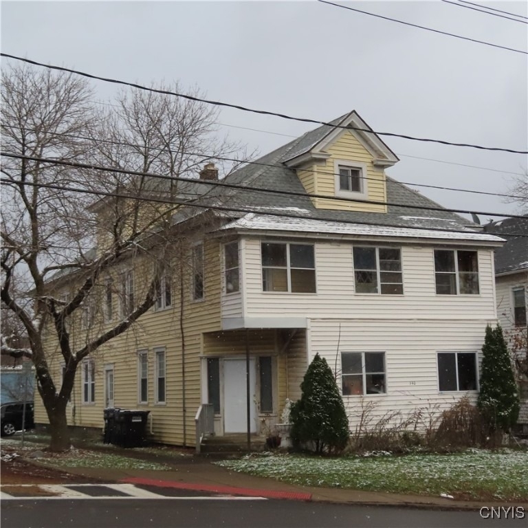 540 Teall Ave - Photo 0