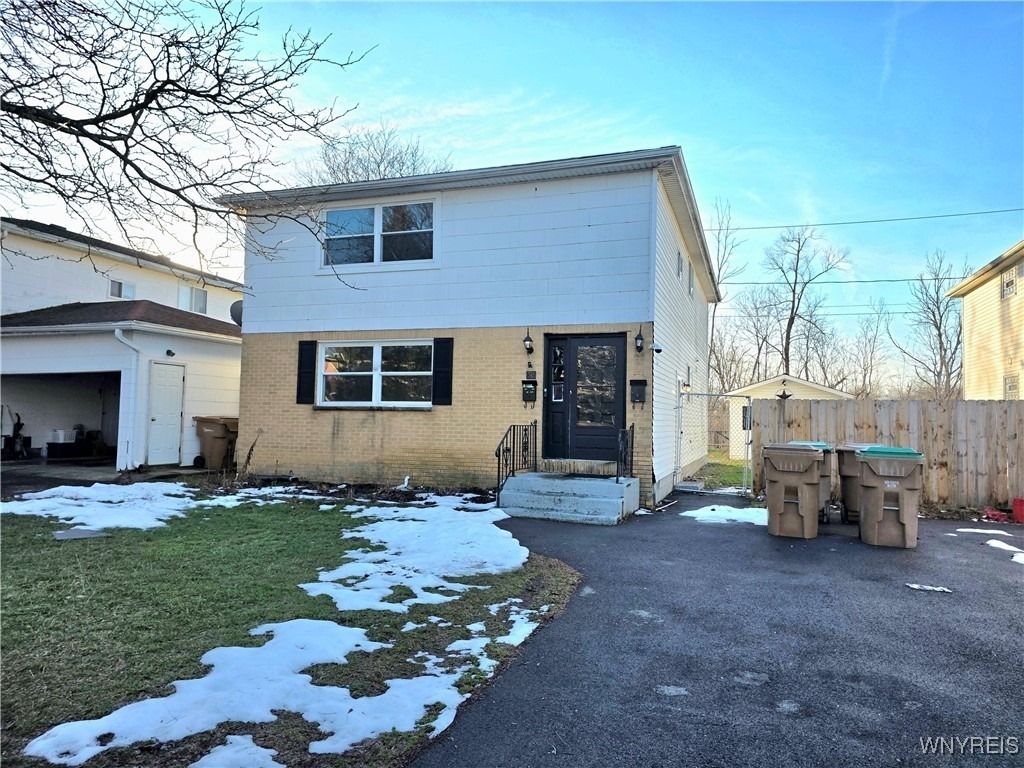 50 Strasbourg Drive - Photo 0