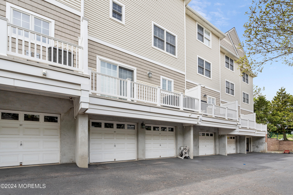 29 Pavilion Avenue - Photo 23