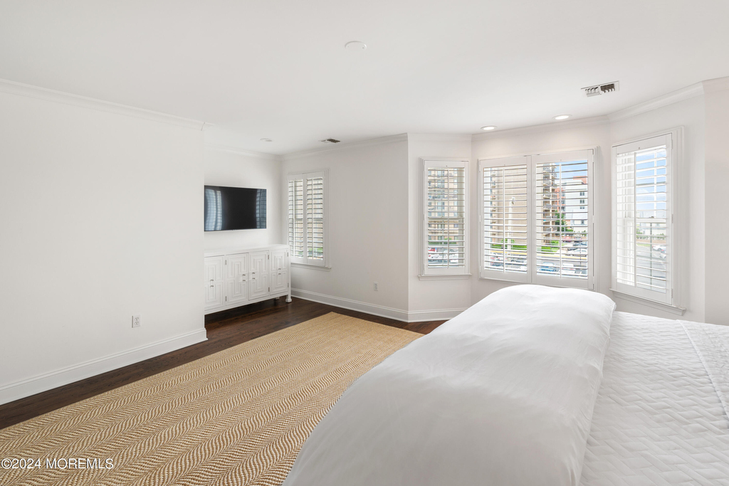 29 Pavilion Avenue - Photo 18