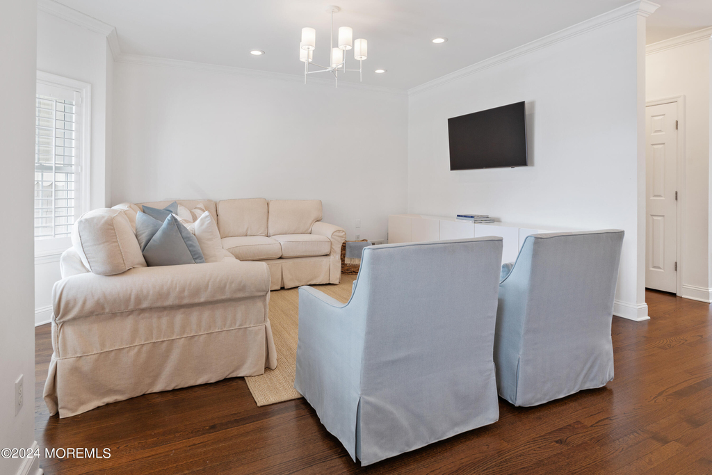 29 Pavilion Avenue - Photo 6