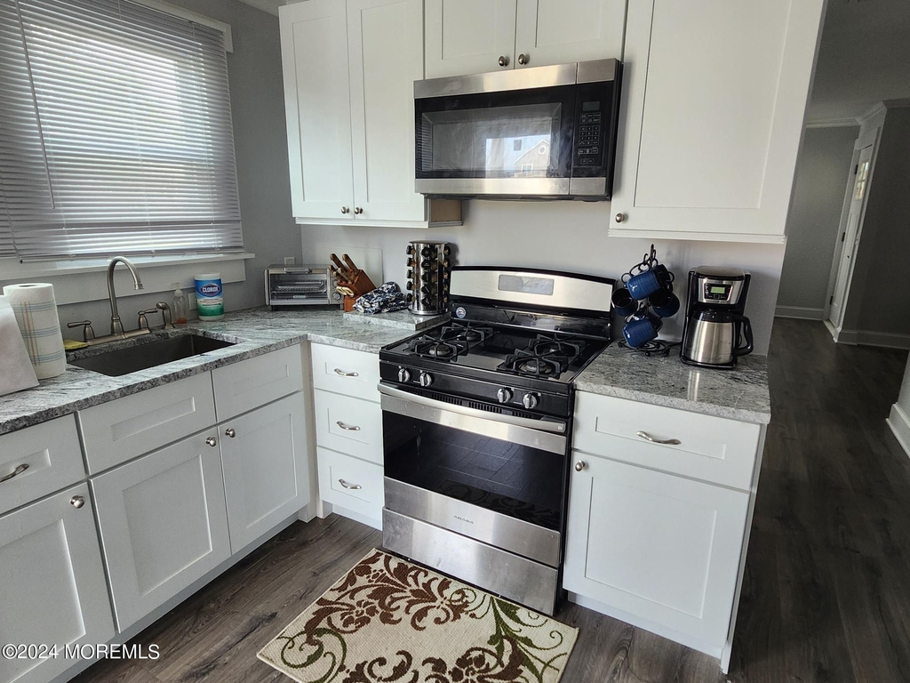 200 15th Avenue - Photo 6