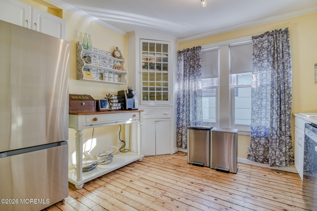 26 Heck Avenue - Photo 15