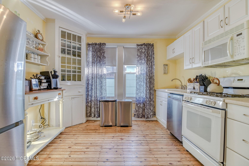 26 Heck Avenue - Photo 16