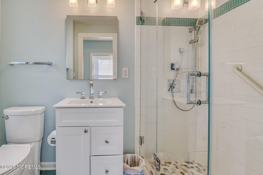 26 Heck Avenue - Photo 35
